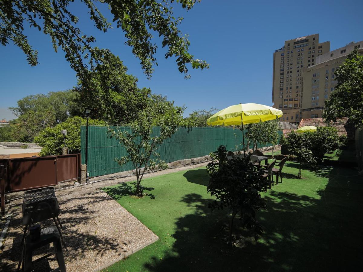 Oporto Guest Isac Garden W/ Parking Leilighet Vila Nova de Gaia Eksteriør bilde