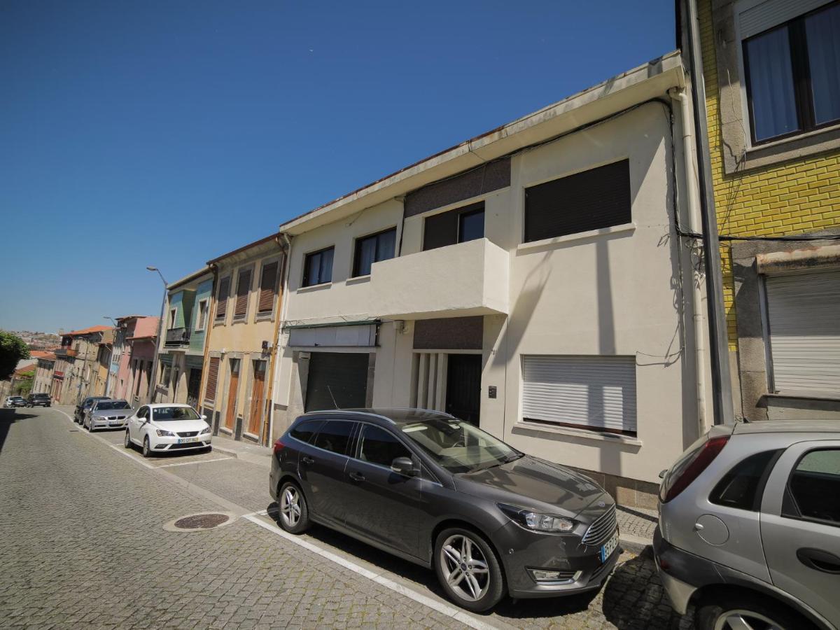 Oporto Guest Isac Garden W/ Parking Leilighet Vila Nova de Gaia Eksteriør bilde
